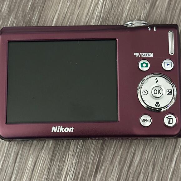 Nikon Coolpix S220 TESTED WORKS 10MP Digital Camera in Plum W/ Original Package - Picture 3 of 14